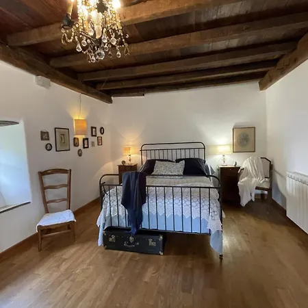 Behiagoitia Ларро