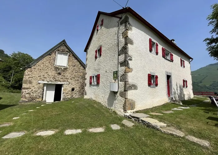 Behiagoitia * Larrau